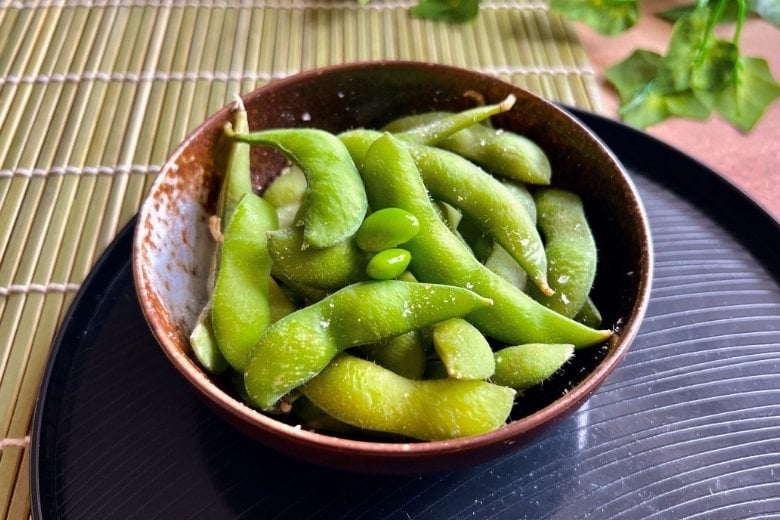 Edamame at ramen RAIJIN