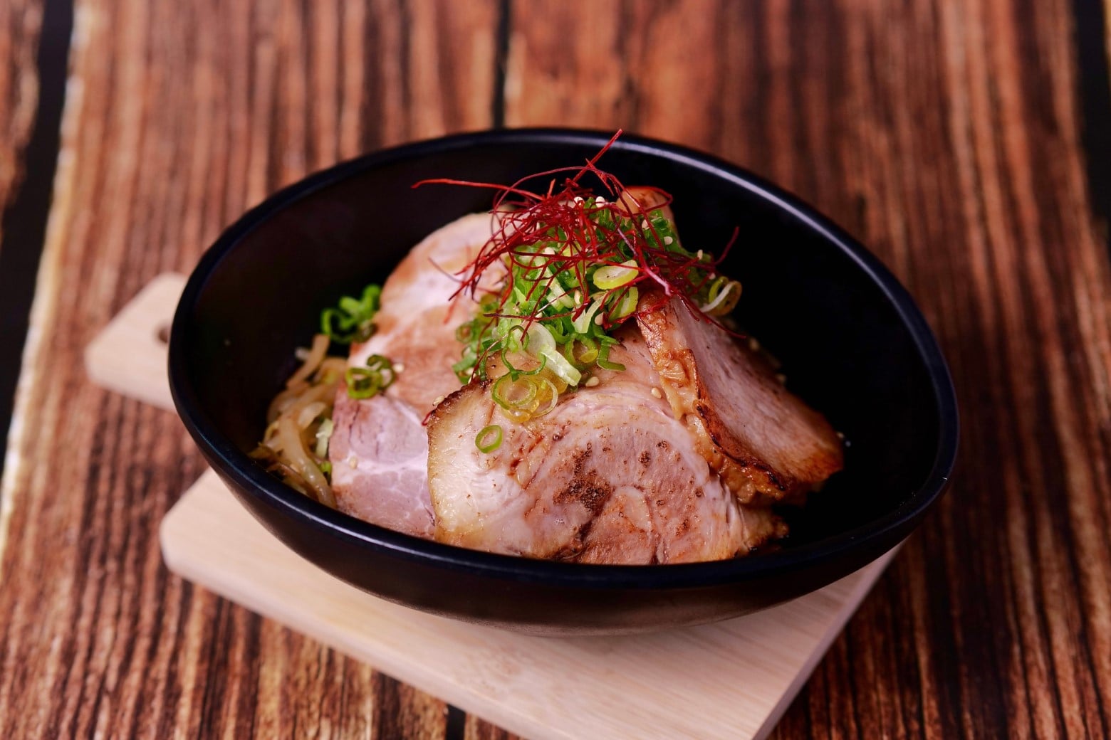 Raijin Cha-shu Plate — homemade pork cha-shu with bean sprouts at Ramen RAIJIN Toronto