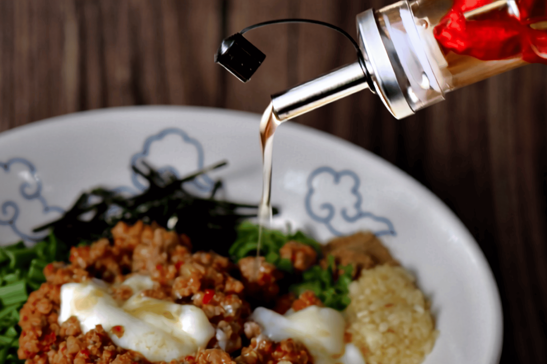 RAMEN RAIJIN house blend vinegar, steeped with chilli and garlic, for changing the flavour of Spicy Taiwanese Mazesoba